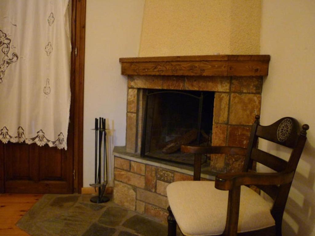 Archontiko Christodoulou Aparthotel Vronteron  Room photo